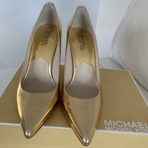 Gold Michael Kors "Elisa" High Heel Gold Metallic Leather Pumps 8.5